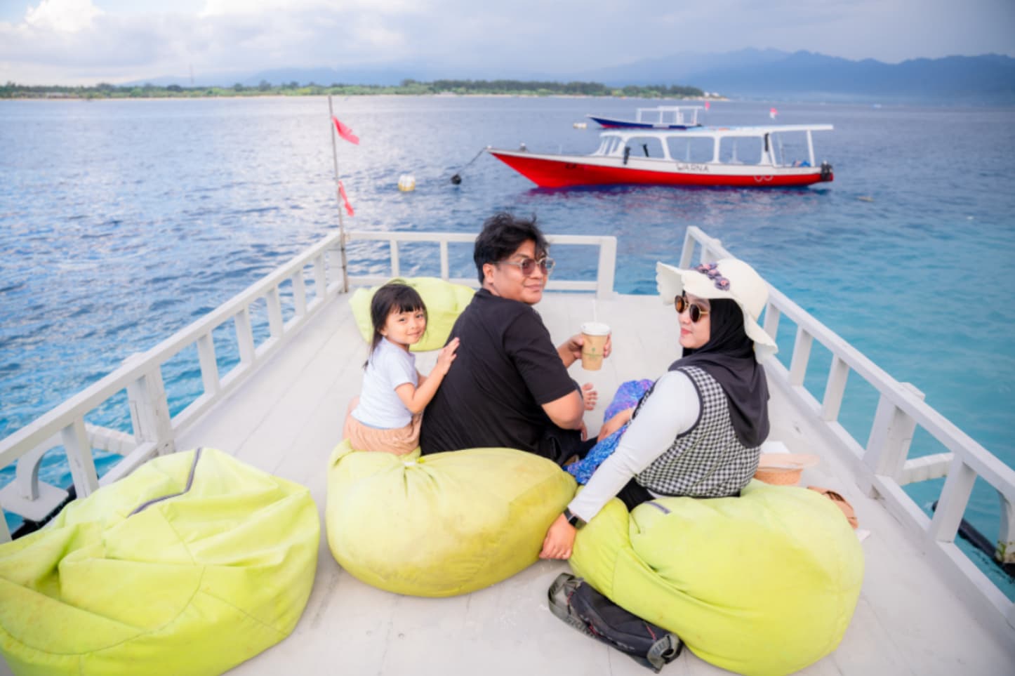 Wisata Bahari Gili Trawangan Private Boat Tour - Lombok Travelutions
