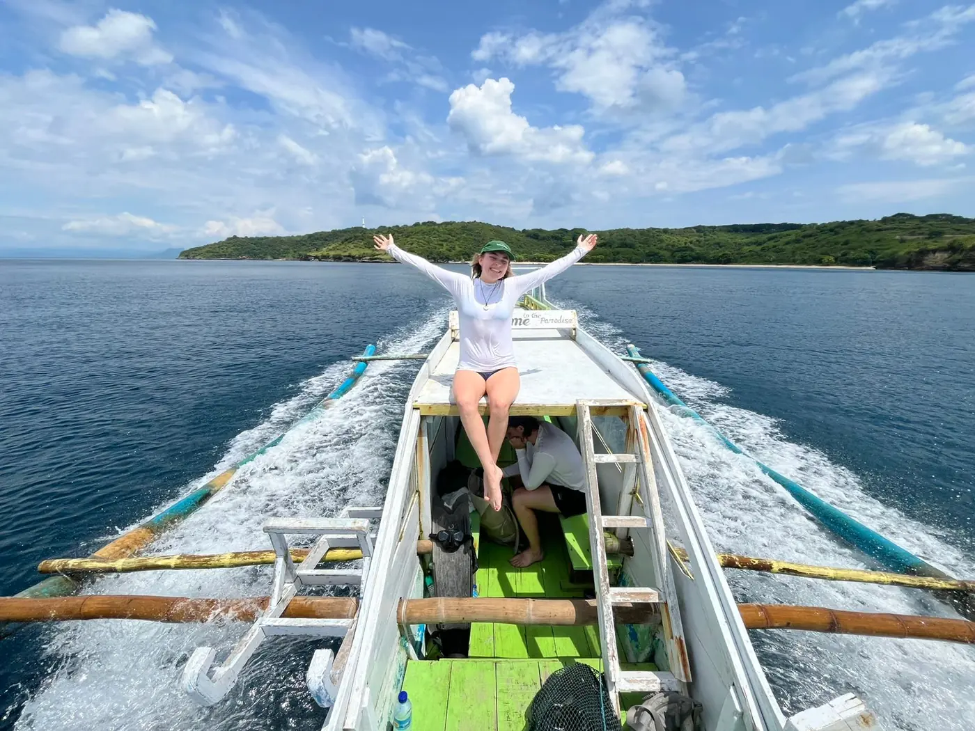 Guest aboard the private chartered boat on a Lombok island hopping day